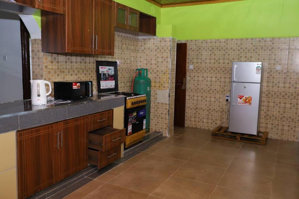 Esniko Villa Narok Exteriör bild