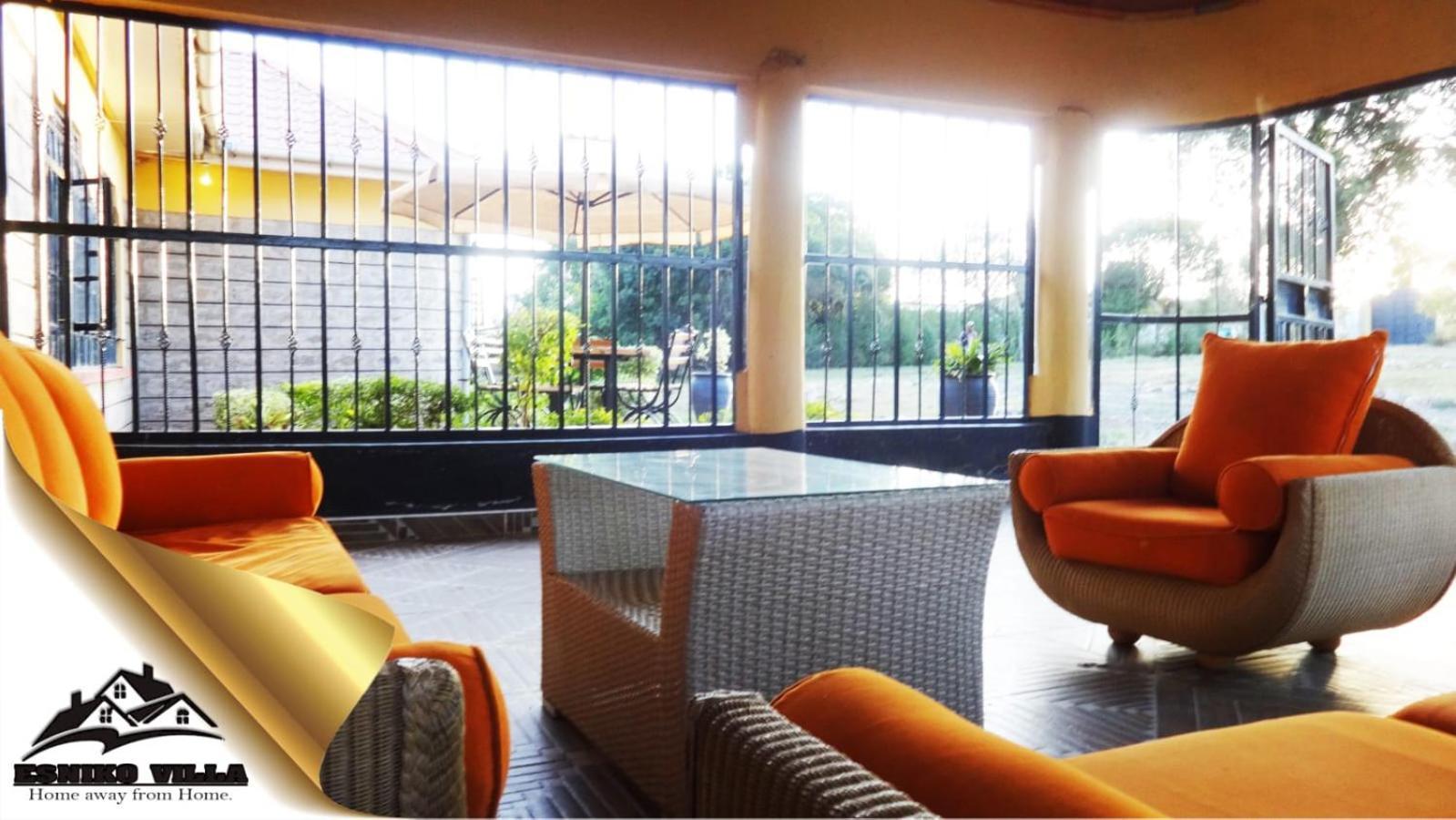 Esniko Villa Narok Exteriör bild